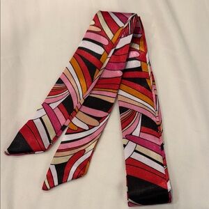 Colorful Abstract Women's Scarf Tilly